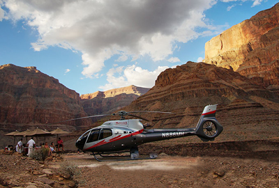 Maverick Helicopter Landing at Grand Canyon Wind Dancer Tour