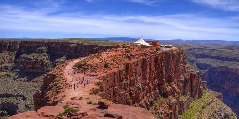 What are the best ways for Grand Canyon tours from Vegas